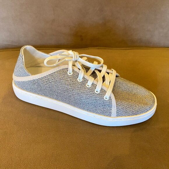 OluKai Shoes - Olukai - Pehuea Li Tapa/White Sand - Multiple Sizes (NEW W/ BOX)